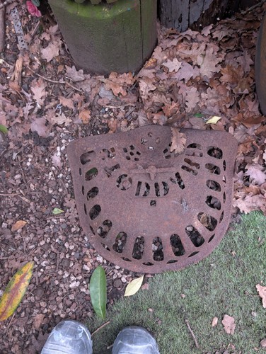 Vintage cast iron tractor - vintage,
